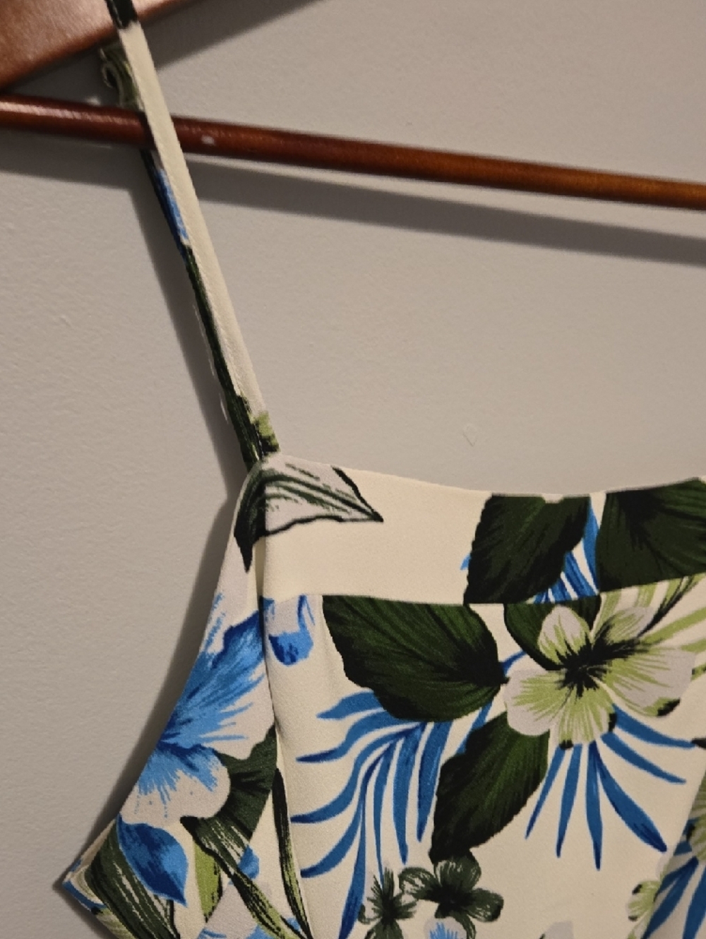 Banana Republic White Tropical Floral Jumpsuit with Blue & Green Print - Picture 2 of 6
